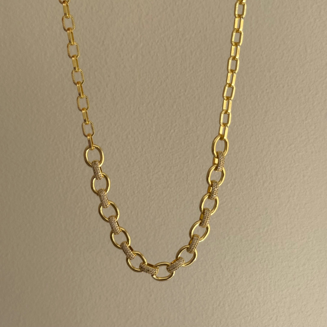 Noura Link Necklace