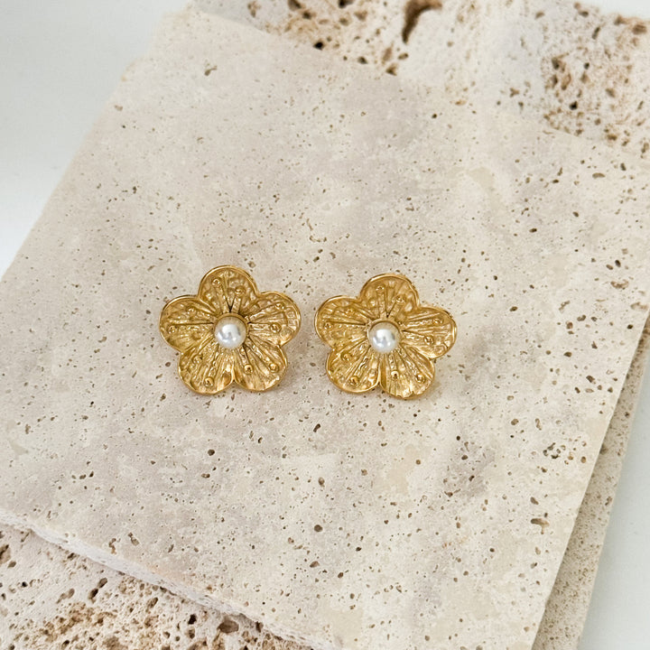 Dalia Flower Earring