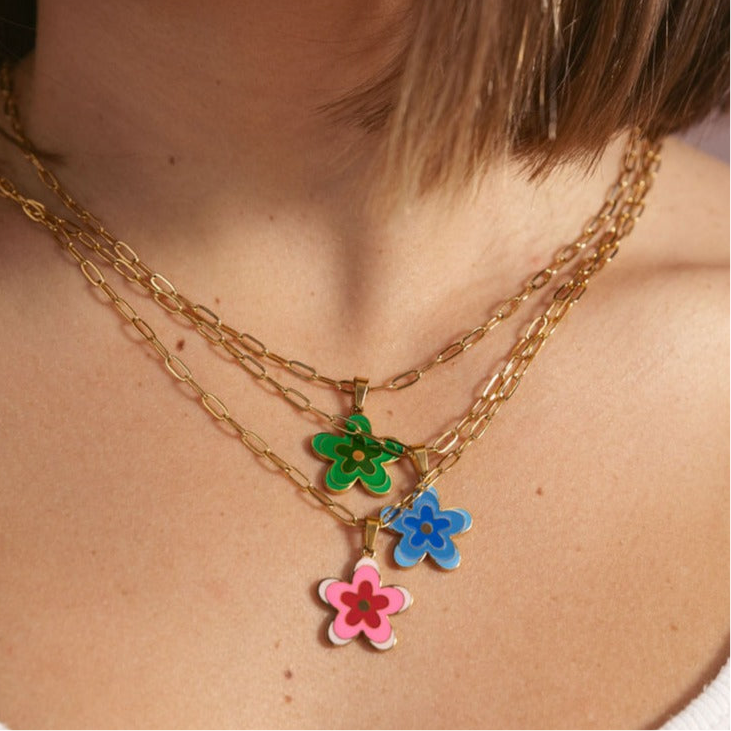 Flower Pendant Necklace