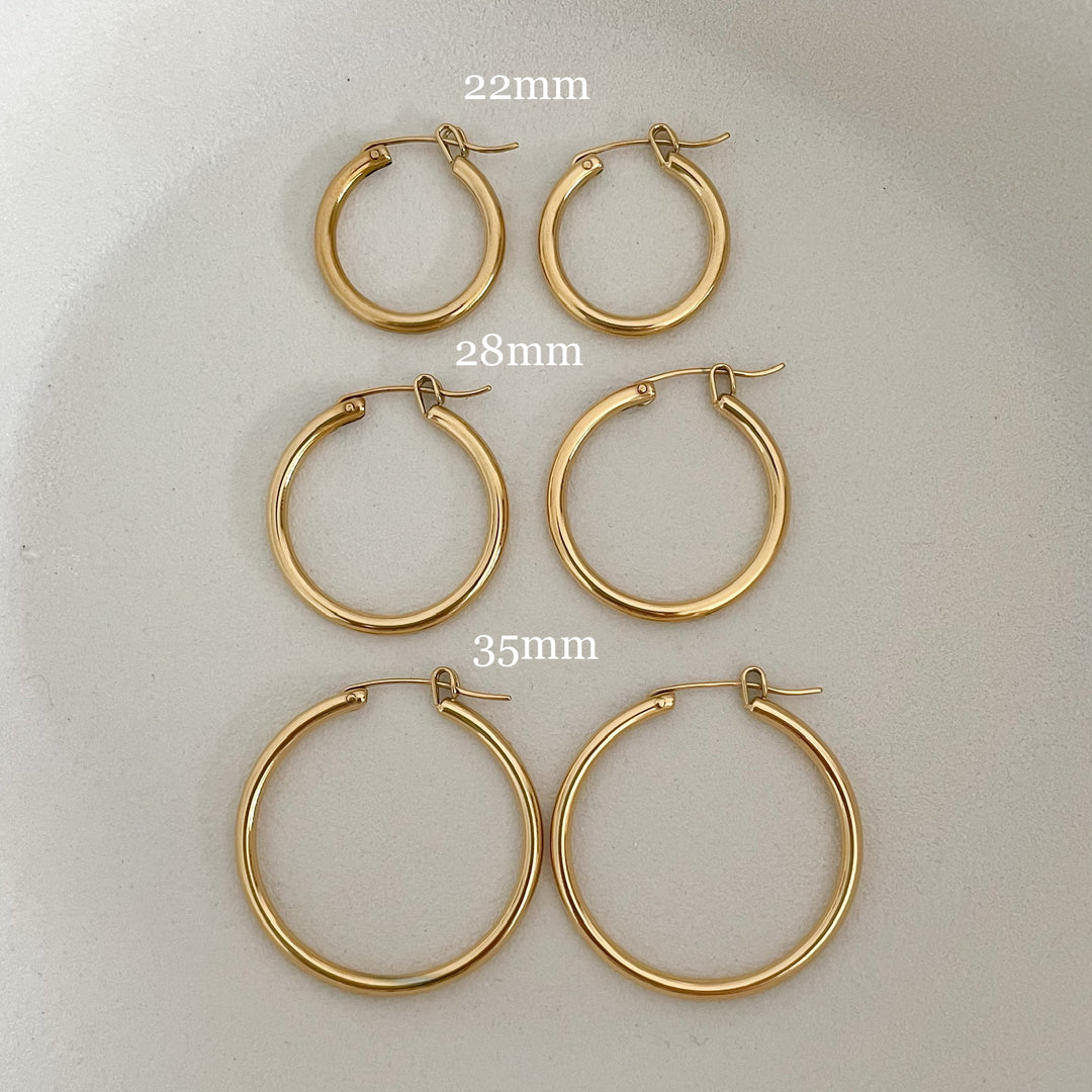 Leena Everyday Hoops