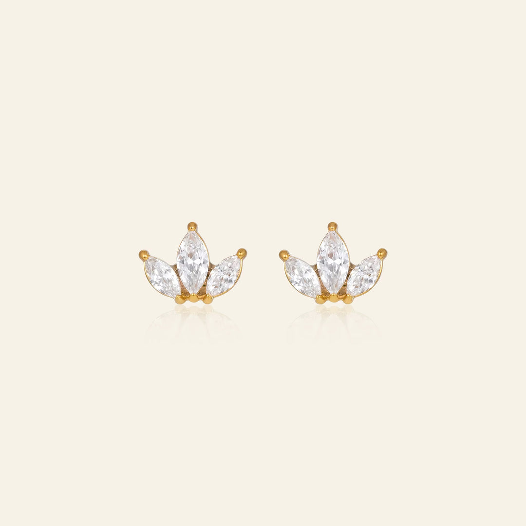 Golden Lily Ball Back Stud