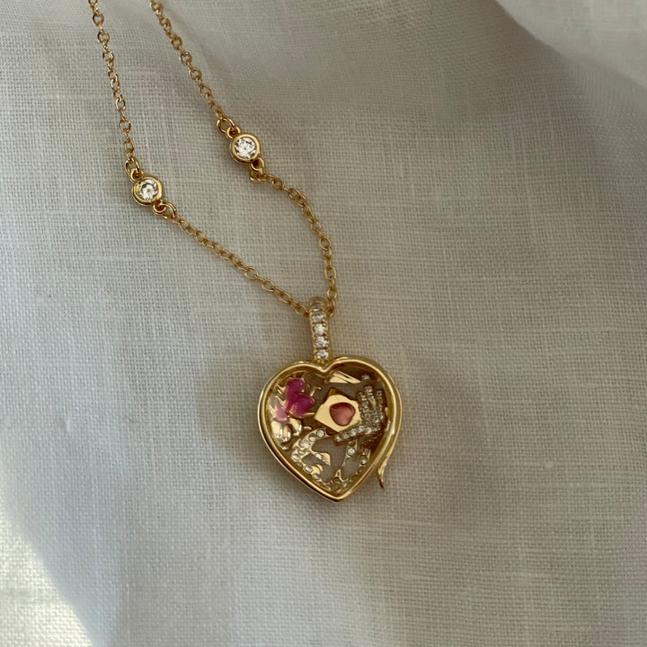 HEART LOCKET NECKLACE