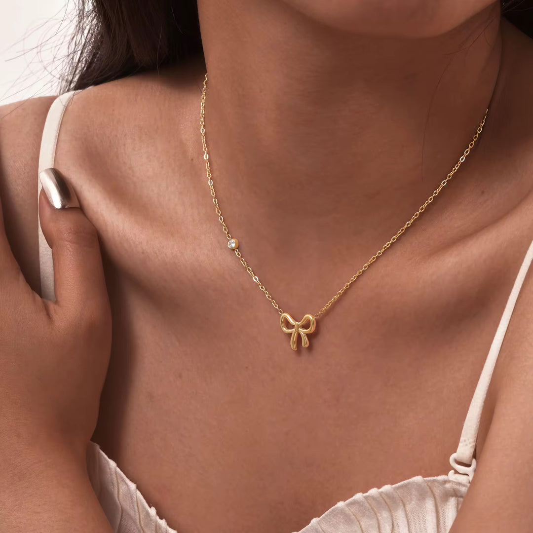 Dainty Bow Necklace