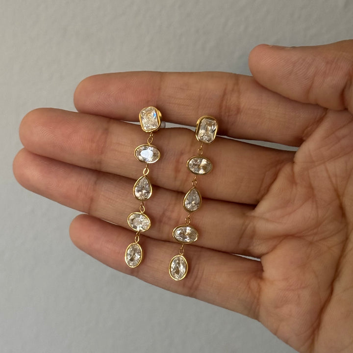 Mara Crystal Earring