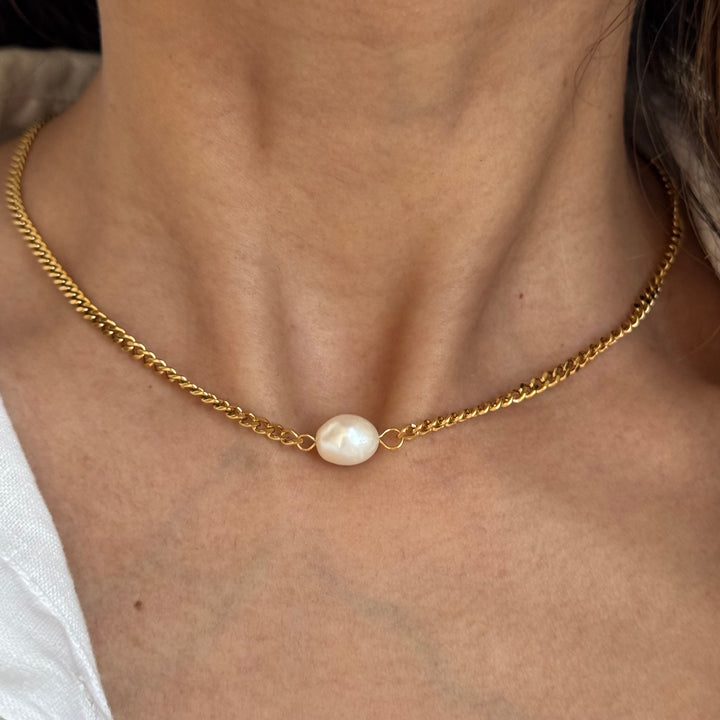Lacie Pearl Necklace