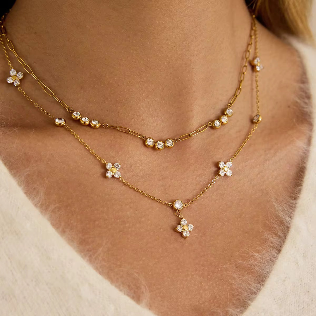 Dangle Flower Necklace