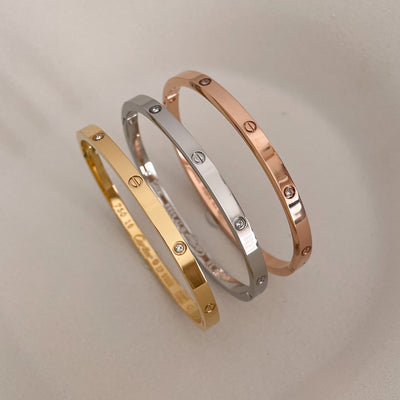 Thin love bangle with stone - 4mm