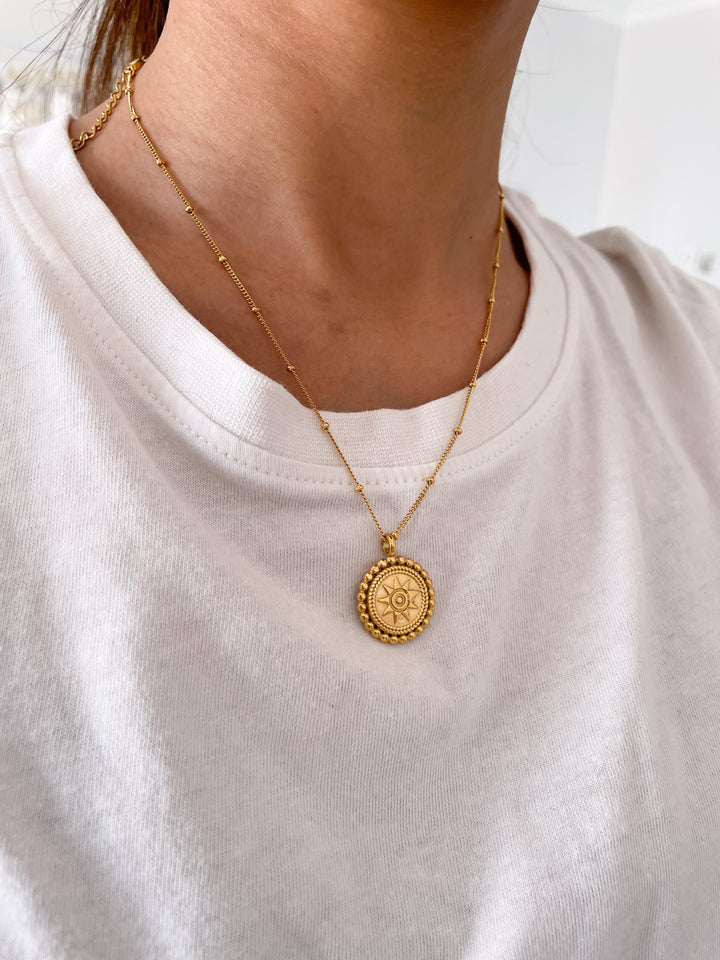 Marina Pendant Necklace