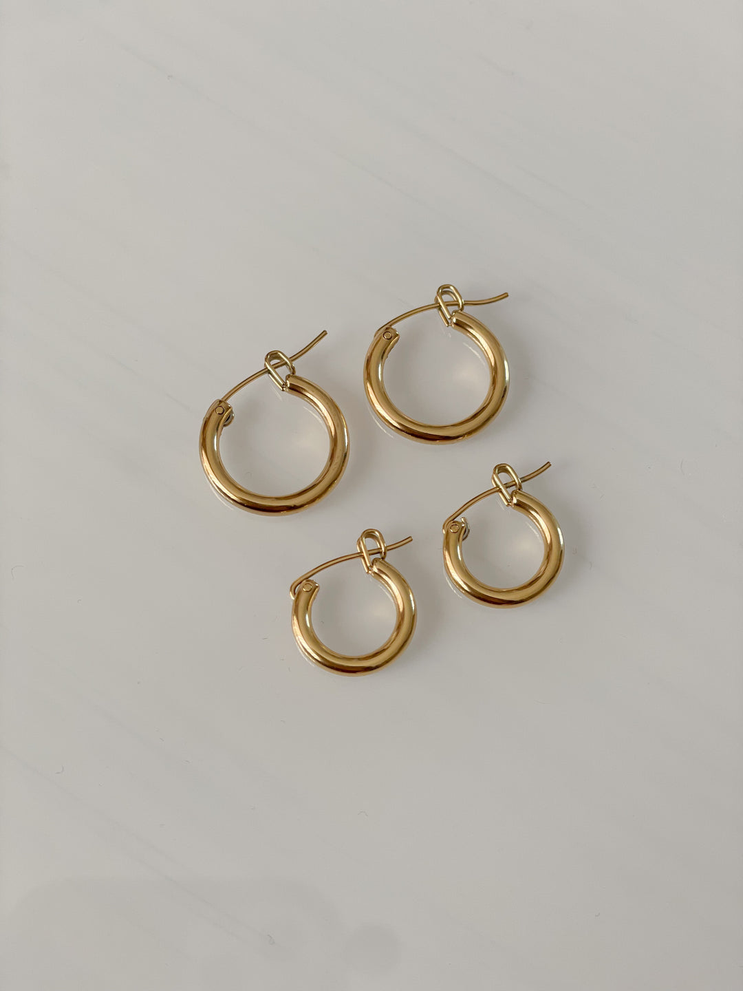 Leena Everyday Hoops